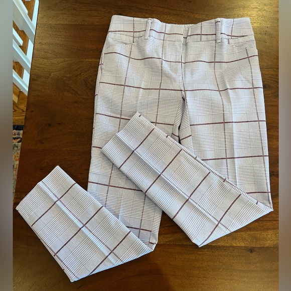 New York & Company stretch pants. Size 2 in lavender plaid with maroon accent. - Picture 4 of 8